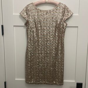 White House Black Market NWT Gold/Silver Sequin Dress